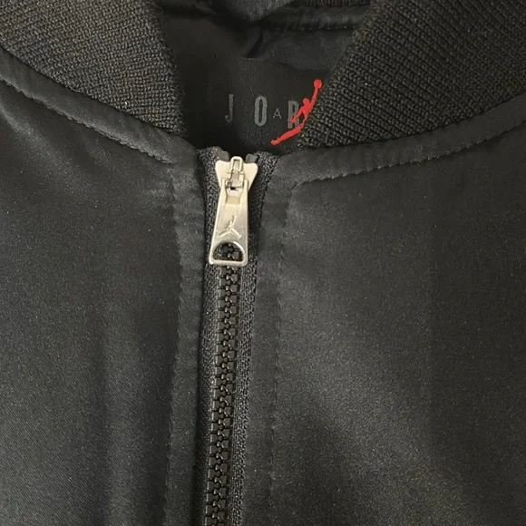 WMNS Jordan Flight Renegade Bomber Jacket… - Picture 8 of 8